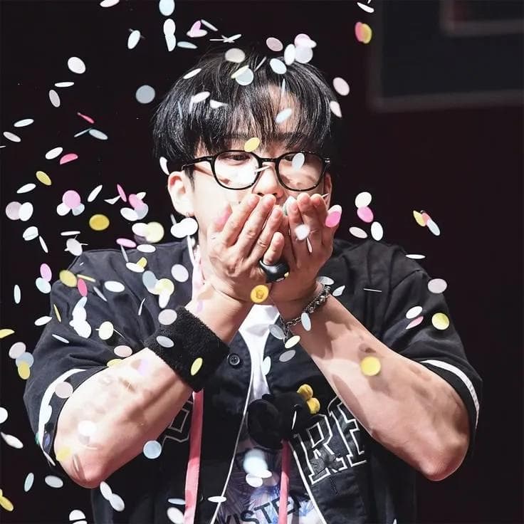 Changbin's Image